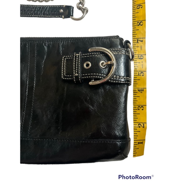 Coach leather shoulder bag. - Picture 15 of 16